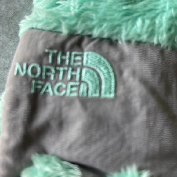 Furry gloves - Picture 2 of 4